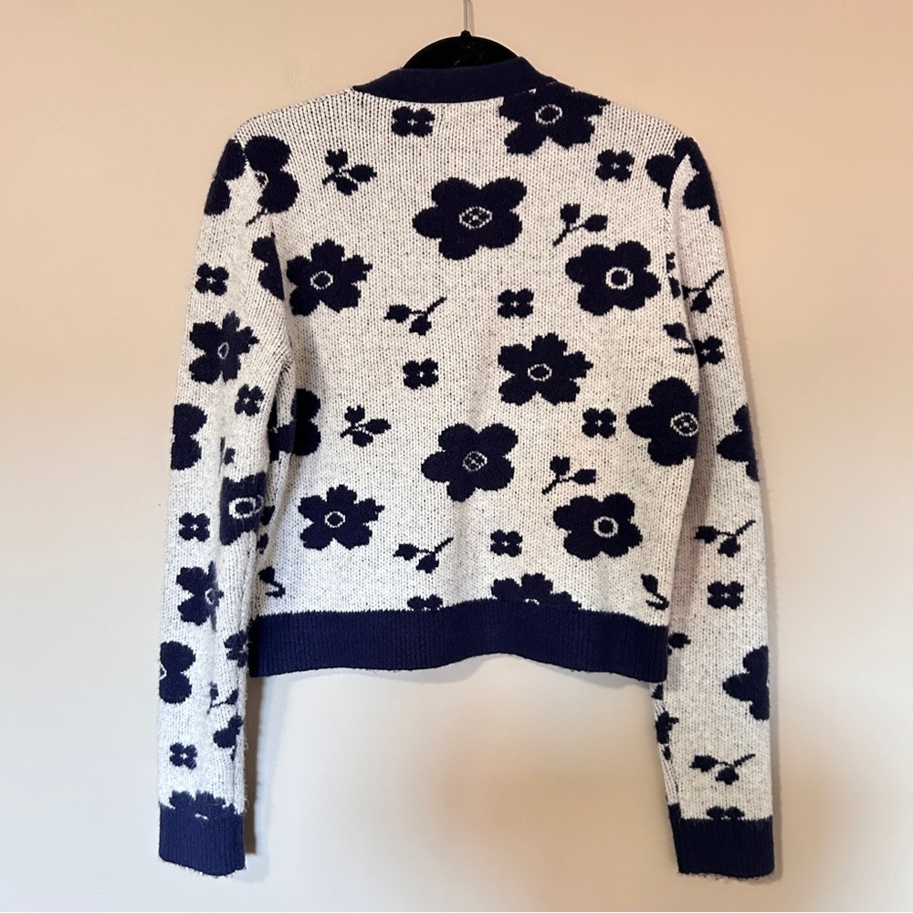 LOST+ WANDER Flower School Sweater Cardigan - Picture 4 of 8